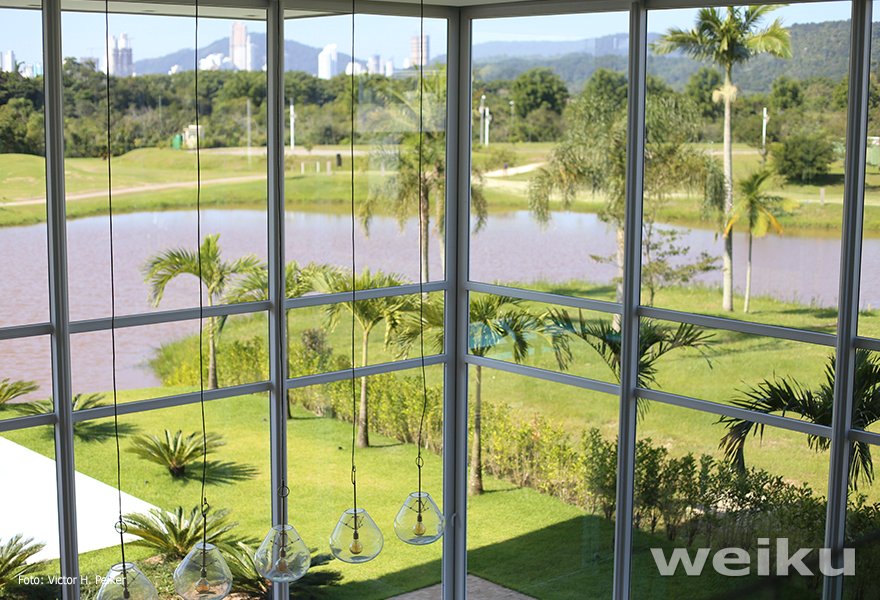 weiku_portas_pvc_grandes_vao_correr_esquadiras_