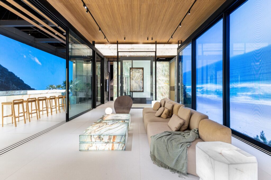 Do estande à realidade, Weiku do Brasil leva experiências de conforto à Expo Revestir 2025