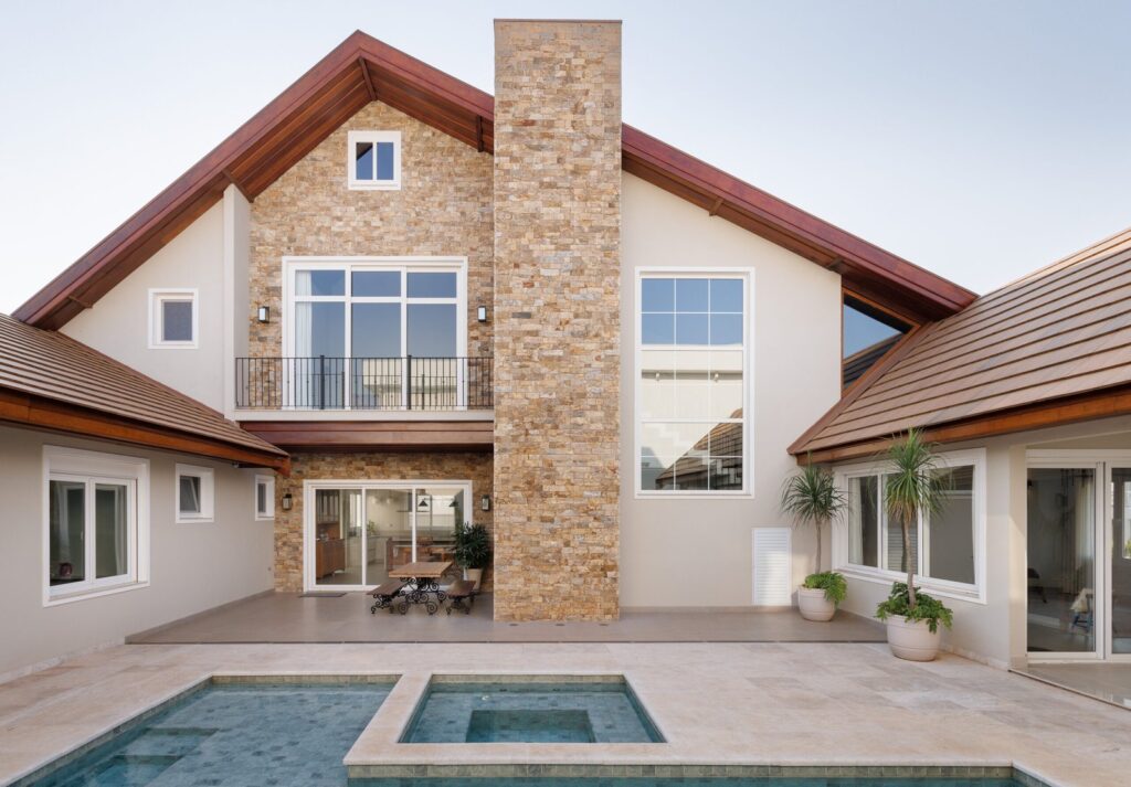 Tecnologia e conforto: o uso das esquadrias DETEC em projeto residencial, em Avaré (SP)