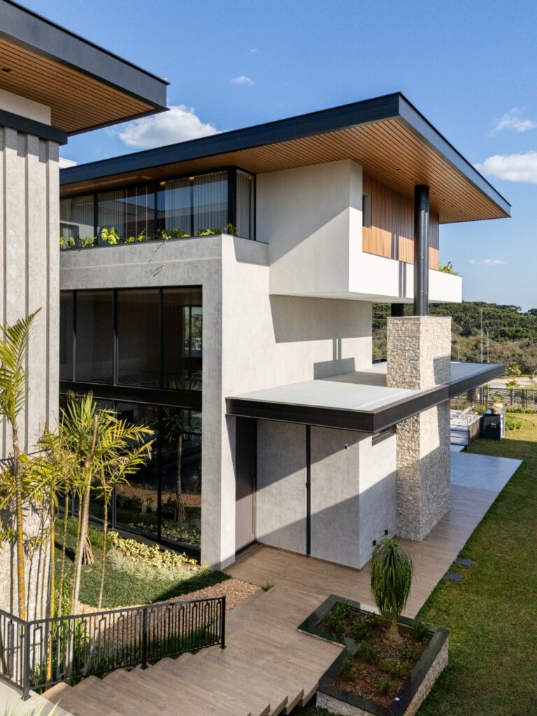 Sofisticação e conforto em obra arquitetônica no interior do Paraná