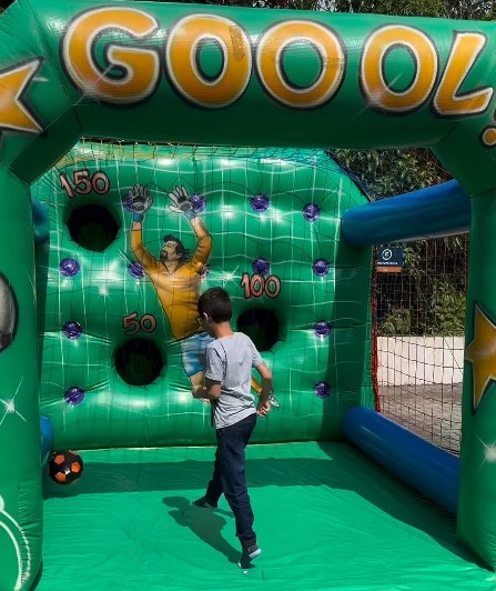 Dia da Família Weiku 2025 celebra união, reconhecimento e momentos únicos